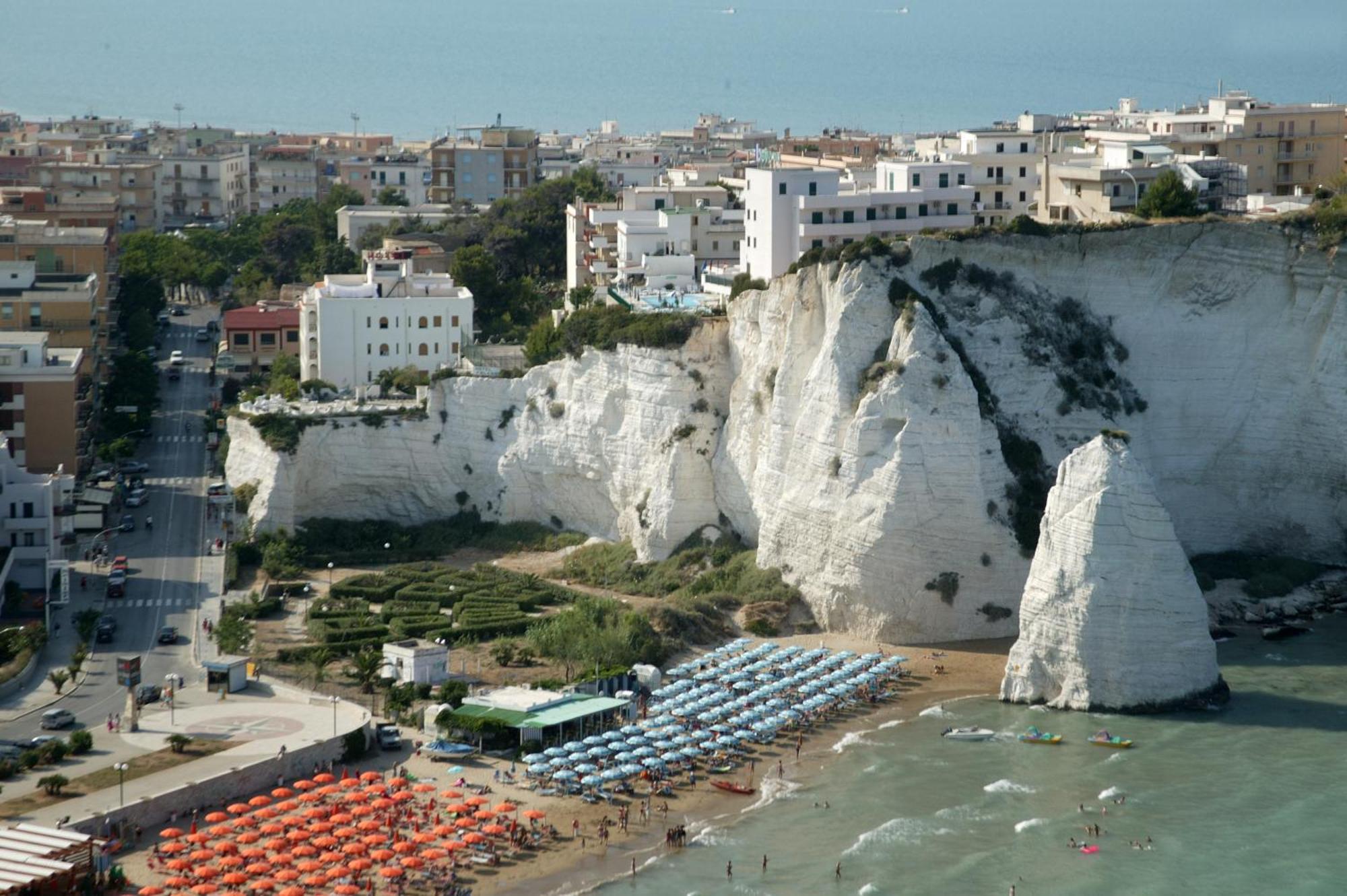 Hotel Falcone Vieste Exterior foto